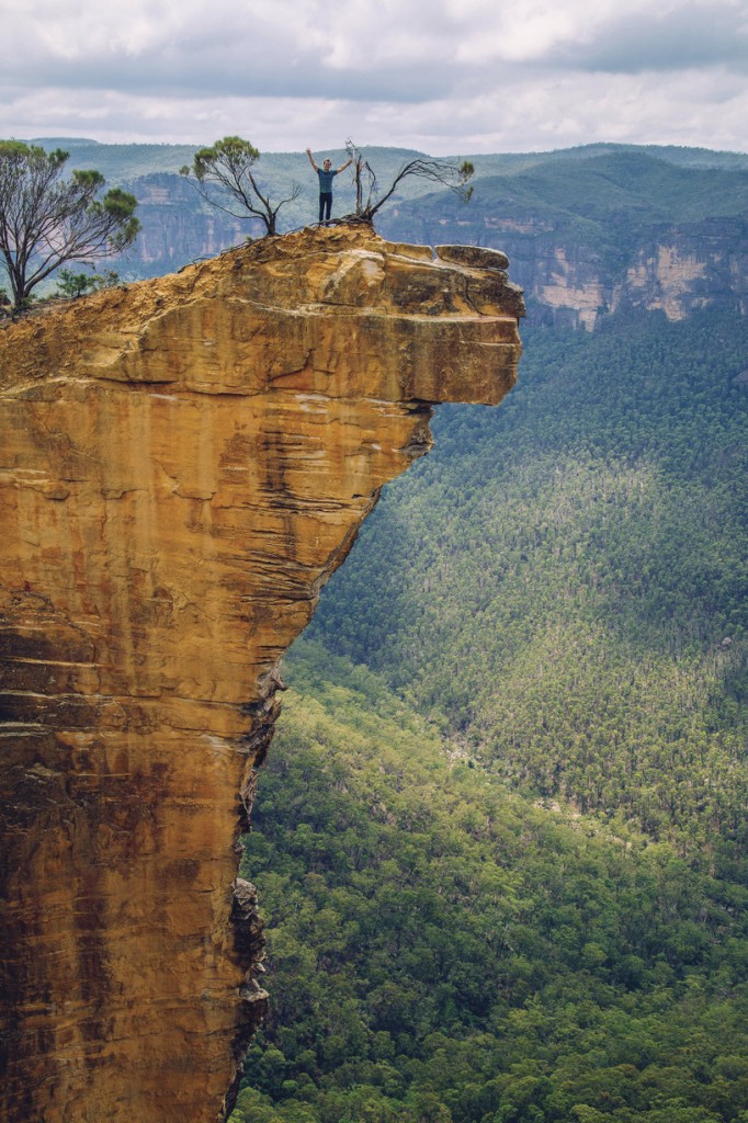 Hanging Rock Things to Do in the Blue Mountains Sydney Australia