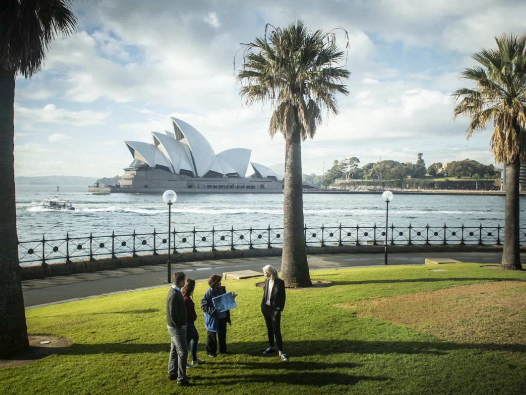Sydney Harbour Aboriginal Australia tour