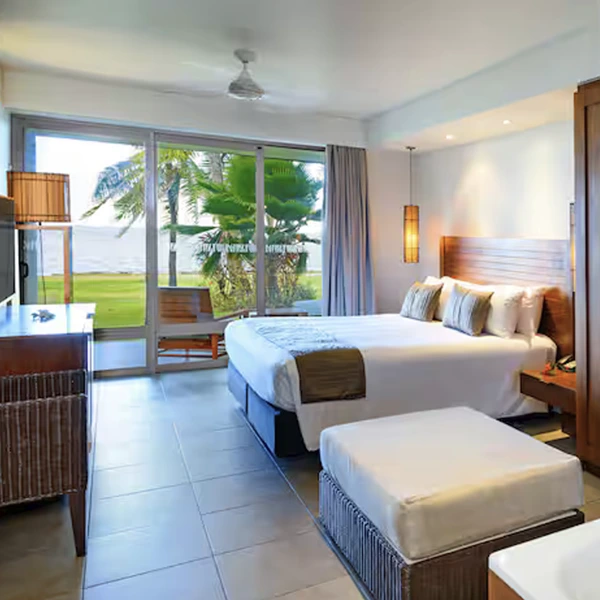 Hilton Fiji bedroom